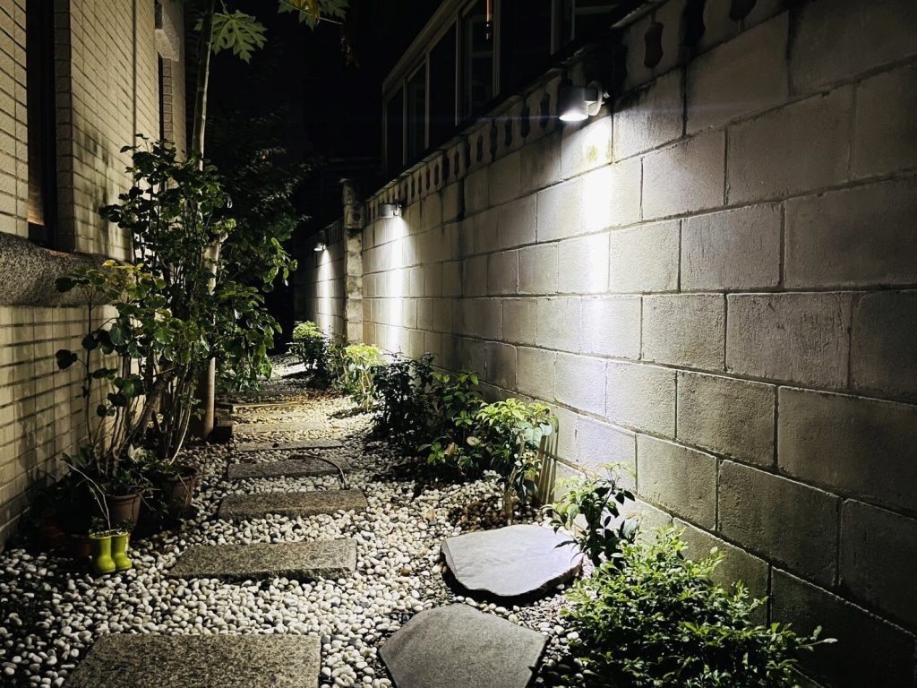 outdoor projects-Wall grazing made by TJ2 Lighting, LED Lighting Manufacturer in Taiwan, led lighting company, led lighting suppliers, led lighting manufacturers, led lights, taiwan led lights